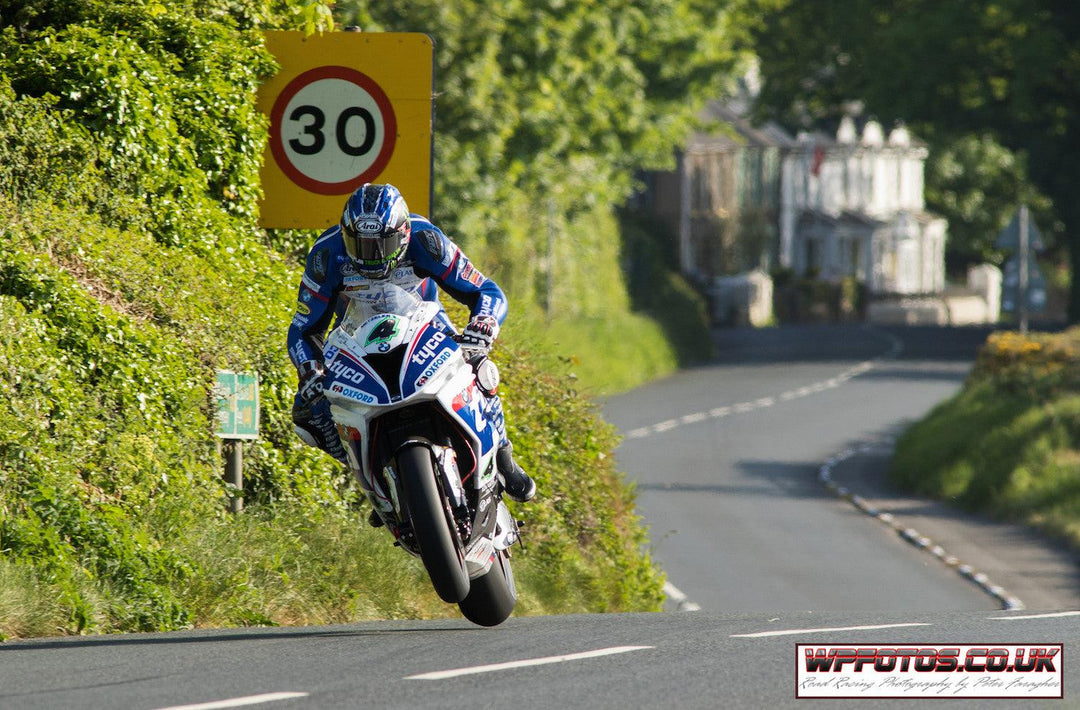 For Real Road Racing Excitement, the Ulster Grand Prix’s Unmissable! - Red Torpedo