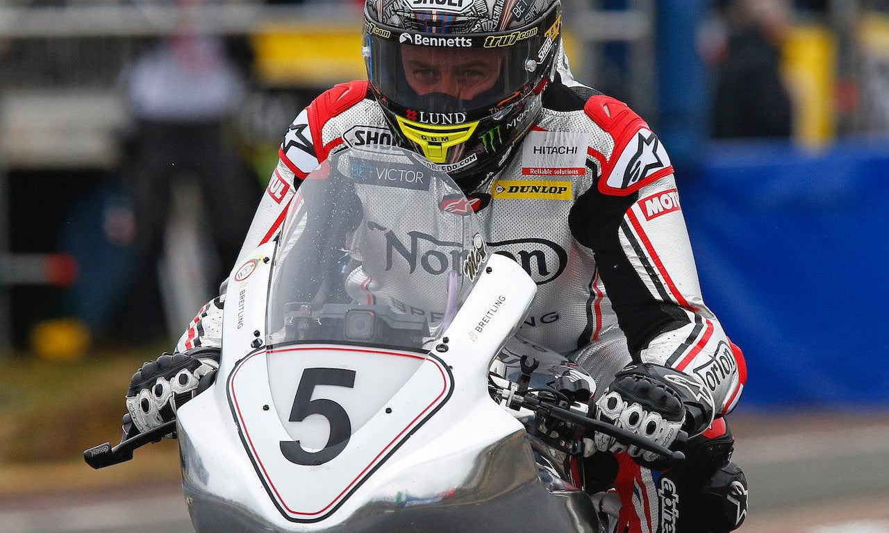 John McGuinness signs with Bournemouth Kawasaki for NW200 and TT - Red Torpedo