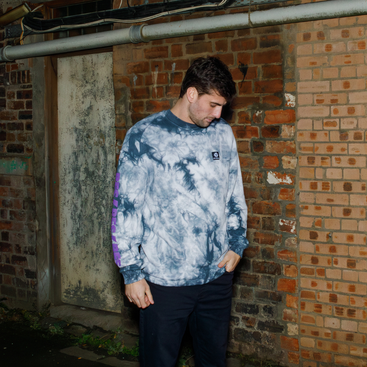 Brief Oversize Sweatshirt